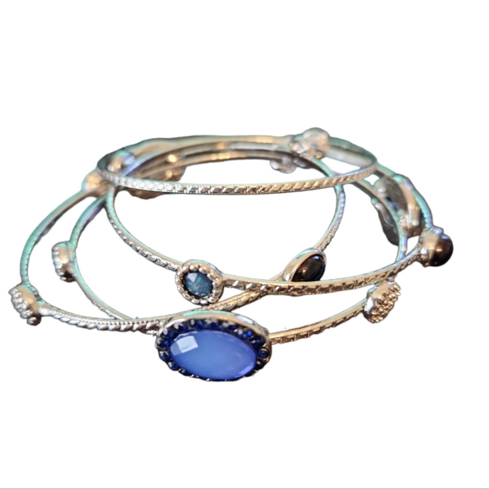 🆕️ SILVERTONE BANGLE BRACELET SET